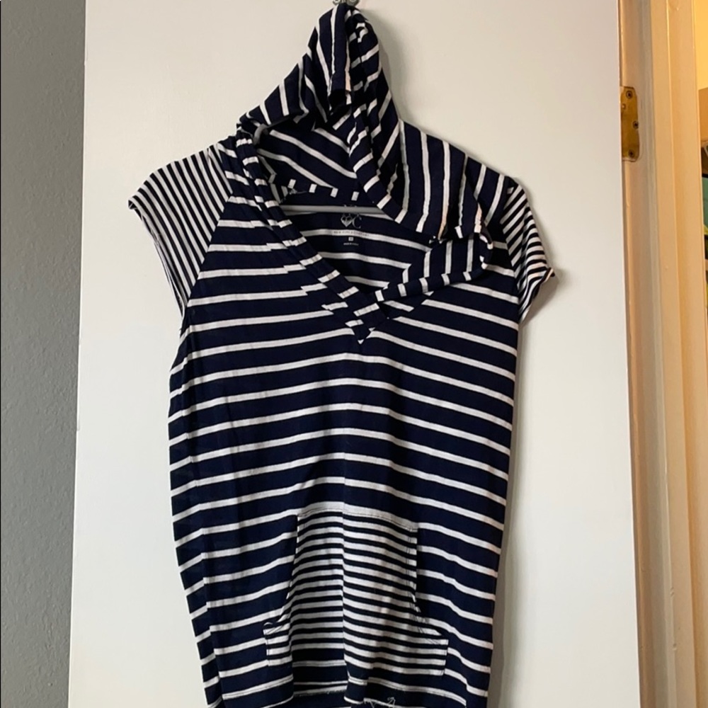 T-shirt Hoodie